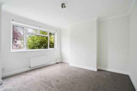 2 bedroom ground floor maisonette for sale, Tolcarne Drive, Pinner, HA5