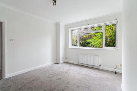 2 bedroom ground floor maisonette for sale, Tolcarne Drive, Pinner, HA5