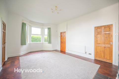 3 bedroom townhouse to rent, Alexandra Road, May Bank, Newcastle-under-Lyme ST5