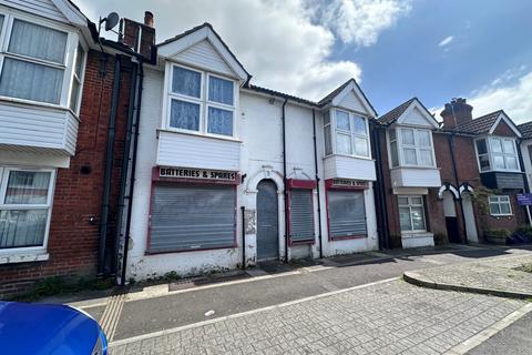 House for sale, Victoria Road, Southampton SO19