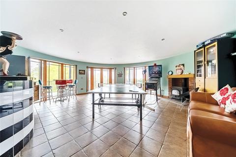 Hillcrest Bishops Lane, Shirrell Heath, Southampton, SO32 2JS