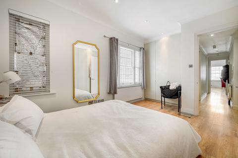 1 bedroom flat for sale, Clarges Street, Mayfair, London