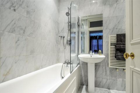 2 bedroom flat to rent, Kensington Court, Kensington, London
