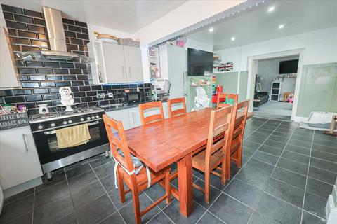 3 bedroom end of terrace house for sale, Marlowe Drive, Lincoln