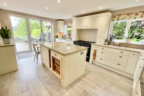 4 bedroom detached house for sale, Manor Road, Baldwins Gate, ST5