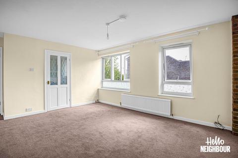 3 bedroom terraced house to rent, Olley Close, Wallington, SM6