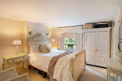 Brook House The Cross, Childswickham, Broadway, WR12 7HJ
