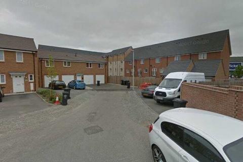 Garage to rent, Pickwick Place, Rugby CV21