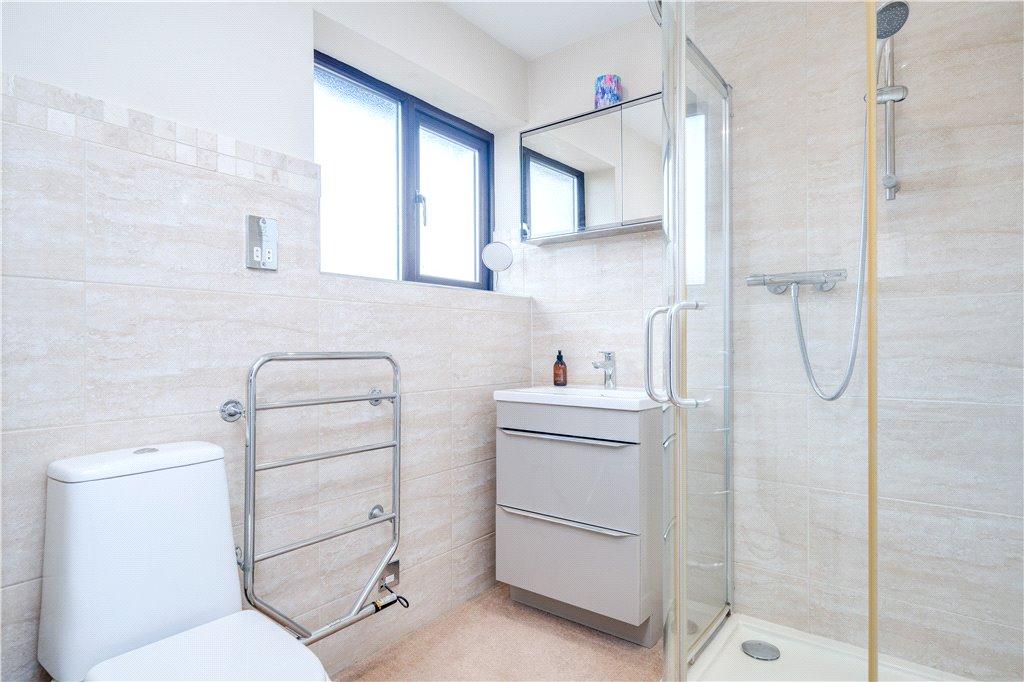 En-Suite Shower