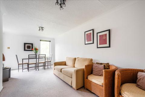 1 bedroom apartment for sale, Conant Mews, Aldgate, E1