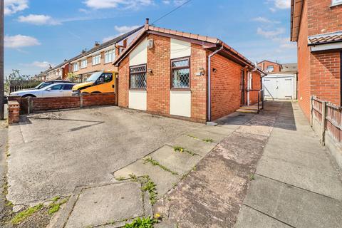 1 bedroom detached bungalow for sale, Wrigley Road, Haydock, WA11