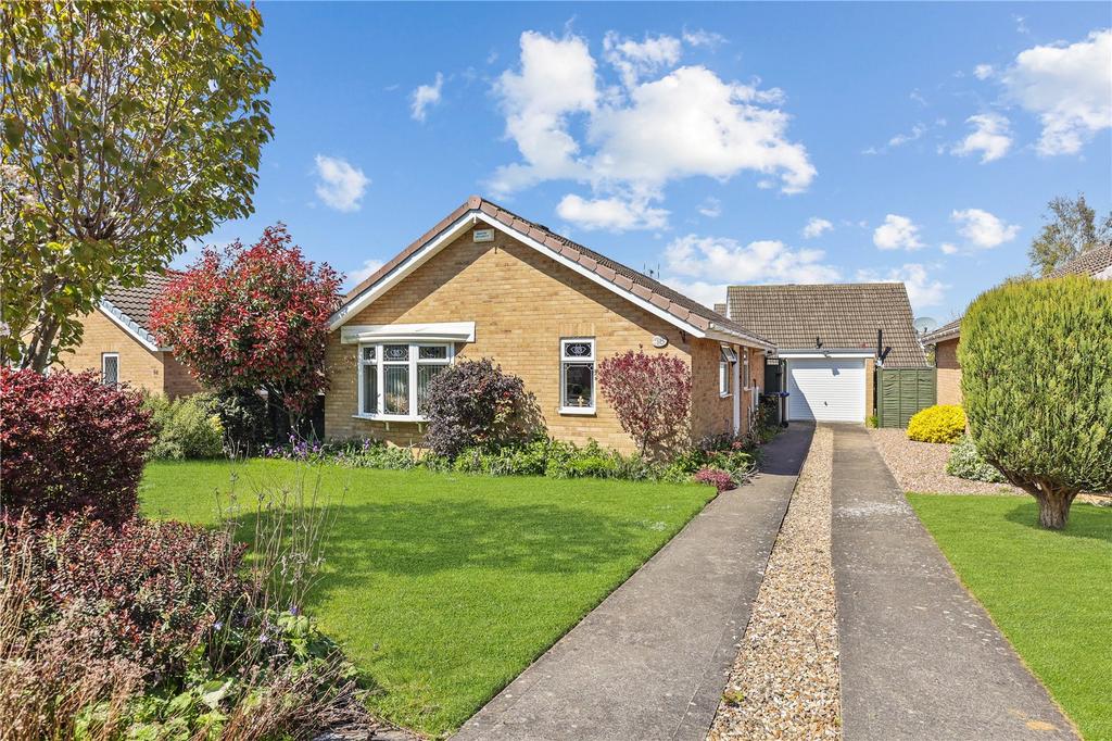 Cookgate, Nunthorpe 2 bed bungalow for sale £215,000