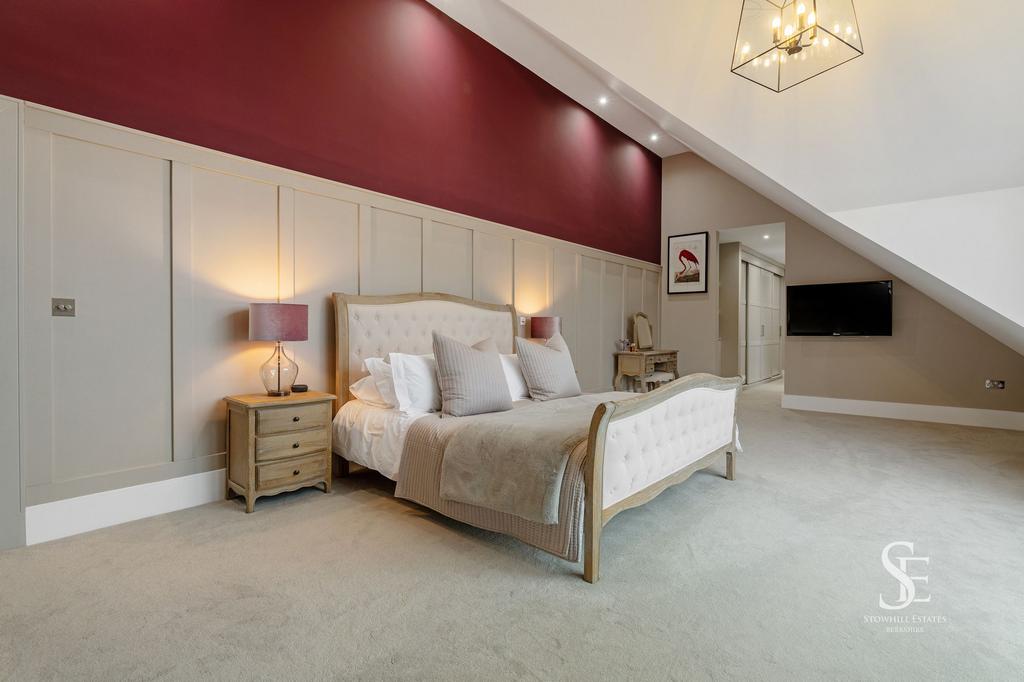 Double-height Master Suite