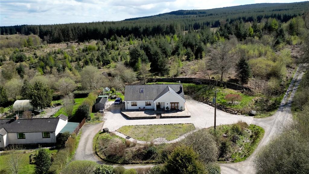 Craigmore, Moniaive, Thornhill, Dumfries and Galloway, DG3 5 bed