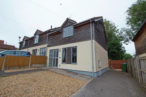 2 bedroom semi-detached house to rent, Staple Hill, Bristol BS16