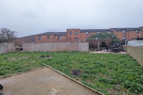 32 Lonsdale Road, Southall, UB2 5LS