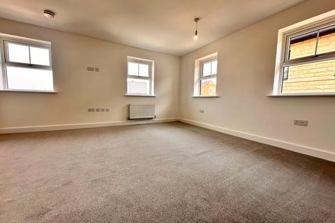 2 bedroom property to rent, Chapel Way, Kiveton Park, Sheffield, South Yorkshire, S26