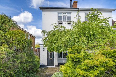 3 bedroom semi-detached house for sale, Manygate Lane, Shepperton, TW17