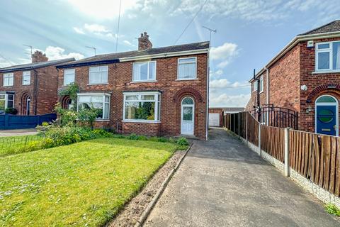 3 bedroom semi-detached house for sale, Bottesford Lane, Scunthorpe, North Lincolnshire, DN16