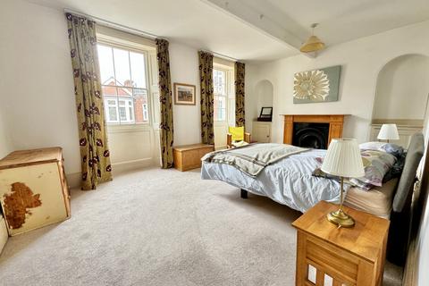 3 bedroom end of terrace house for sale, HIGH STREET, SWANAGE