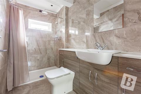 9 Nevis Close, Romford, RM1 4LS