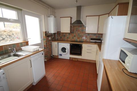 3 bedroom ground floor flat to rent, North Road West, Plymouth PL1