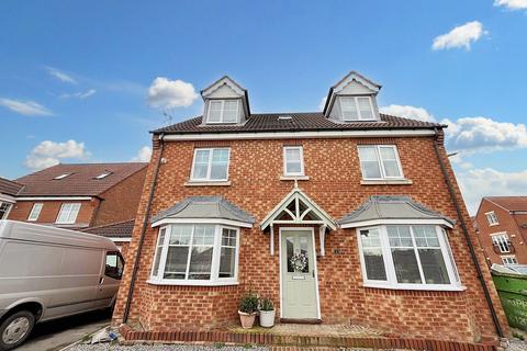 6 bedroom detached house for sale, Meridian Way, Grangefield , Stockton-on-Tees, Durham, TS18 4QH