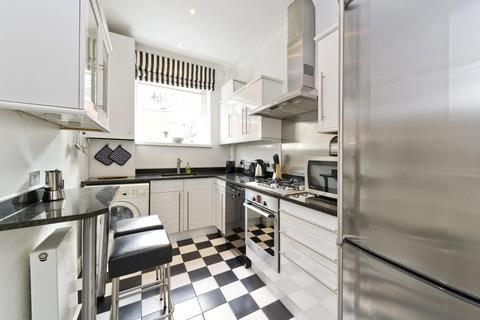 2 bedroom apartment for sale, Cadogan Square, Knightsbridge, SW1X