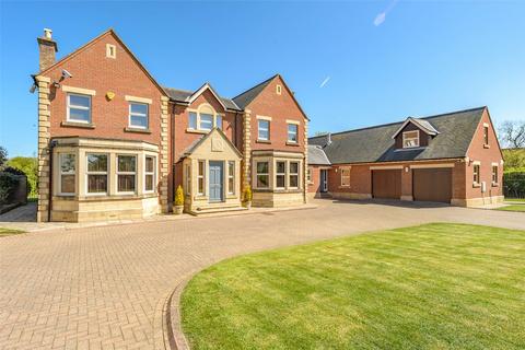 4 bedroom detached house for sale, Hermitage Drive, Warkworth, Northumberland, NE65