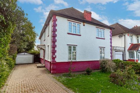 4 bedroom detached house for sale, Heather Walk, Edgware, HA8