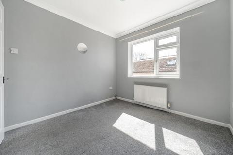 12 Manor Road, Guildford, GU2 9NE