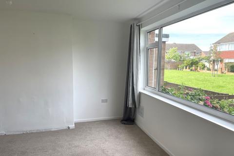 3 bedroom terraced house to rent, Bedford MK41