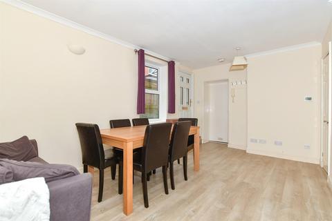 2 bedroom ground floor flat for sale, Buckland Road, Maidstone, Kent