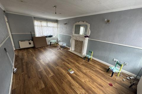 28 Haydock Close, Birmingham, B36 8UN