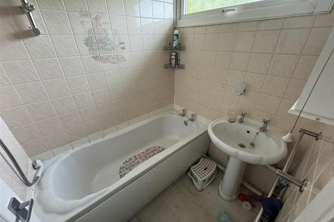 28 Haydock Close, Birmingham, B36 8UN