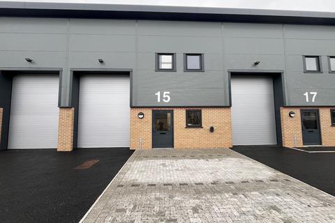 Warehouse to rent, Unit 15 Parvaneh Park, Embankment Way, Ringwood, BH24 1WL