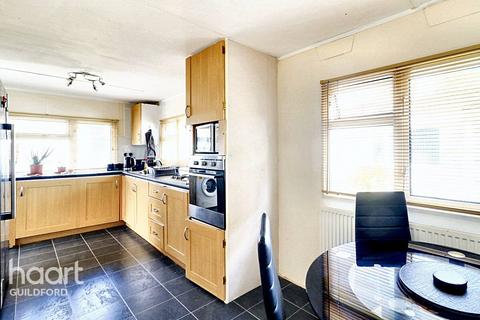 2 bedroom park home for sale, Aldershot Road, Guildford