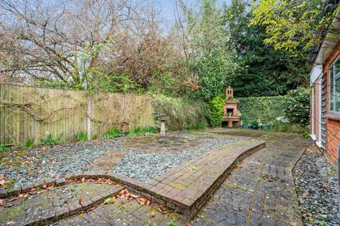 3 bedroom bungalow for sale, Oxford Road, Gerrards Cross, Buckinghamshire