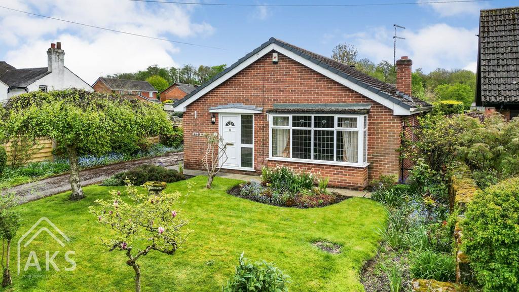 Egginton, Derby DE65 2 bed detached bungalow for sale £300,000