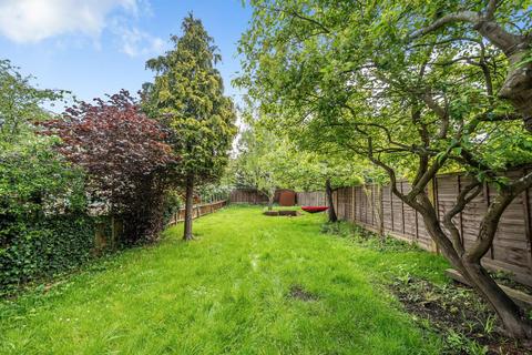 22 Regal Way, Harrow, HA3 0RX
