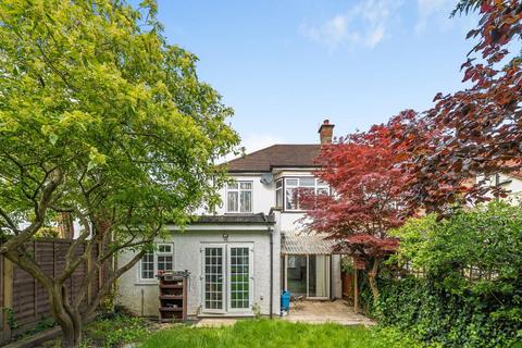 22 Regal Way, Harrow, HA3 0RX