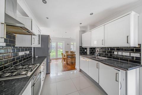 22 Regal Way, Harrow, HA3 0RX