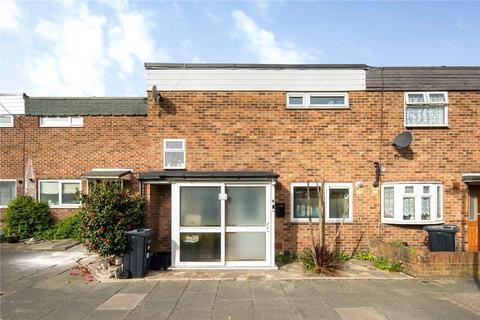 3 bedroom terraced house for sale, Westmorland Close, Aldersbrook, London, E12