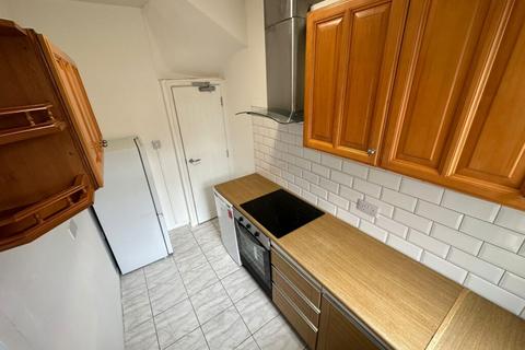 4 bedroom terraced house for sale, Barras Place Leeds, LS12 4JR