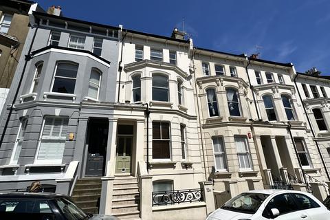 1 bedroom flat to rent, Albert Road, Brighton