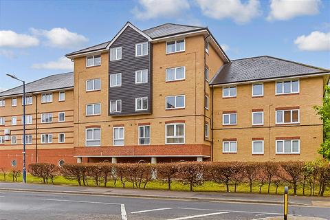 2 bedroom flat for sale, St. Peter Street, Maidstone, Kent