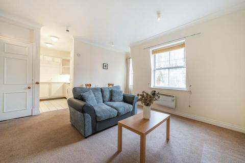 1 bedroom apartment to rent, Charing Cross Road, London WC2H