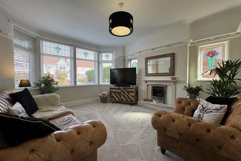 4 bedroom semi-detached house for sale, Southport PR9
