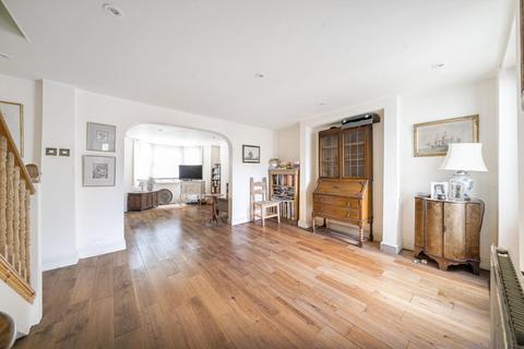 26 Burnhill Road, Beckenham, BR3 3LA