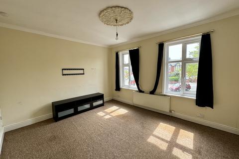2 bedroom end of terrace house for sale, Newcastle Avenue, Stanley Park FY3
